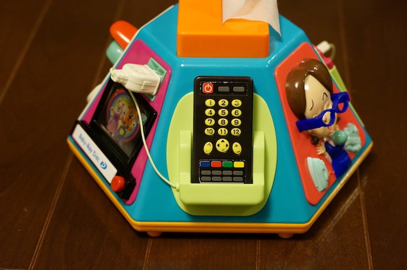 ０歳 １歳におすすめ知育玩具 ピープル やりたい放題 を使った感想 医師が教える知育玩具マニュアル